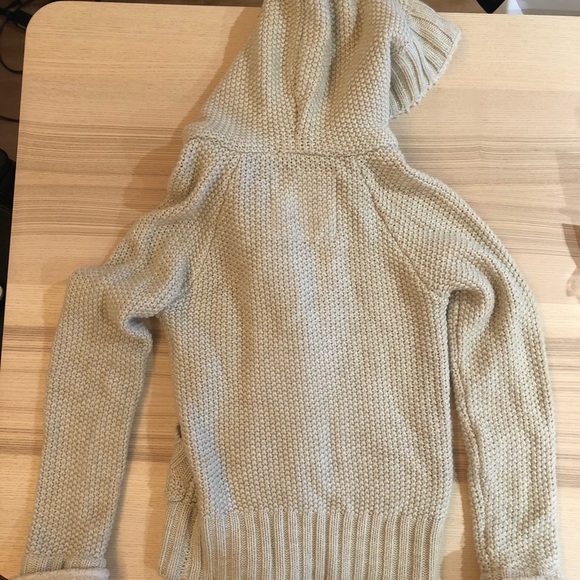 Zara Sweaters - Knit sweater